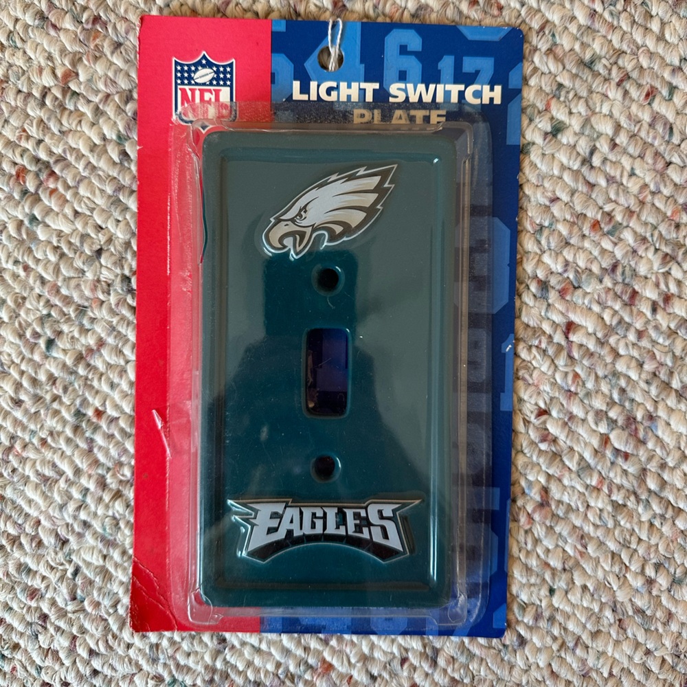 🦅 Philadelphia Eagles Light Switch Cover